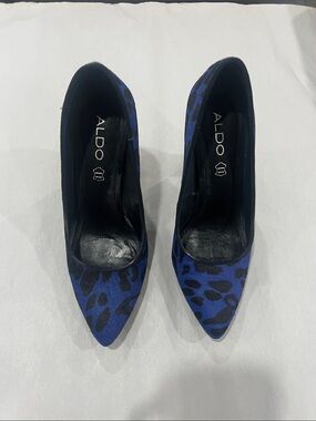 ALDO Blue and Black Leopard-Print Pointed-Toe Pumps